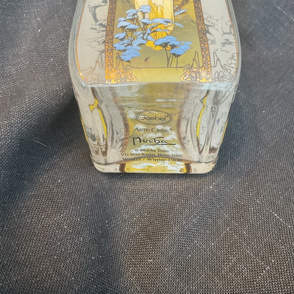 Vintage Art Nouveau Glass Vase with Floral Design Goebel Artis Winter - Picture 9 of 9